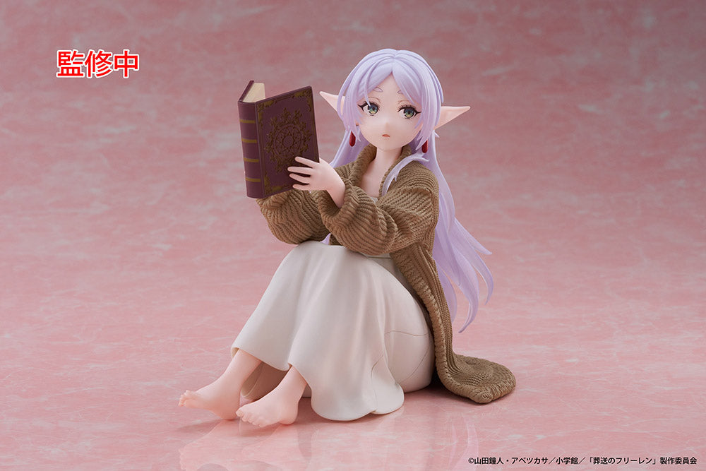 Frieren: Beyond Journey's End - Desktop Cute Prize Figure - Frieren (Roomwear Ver.)